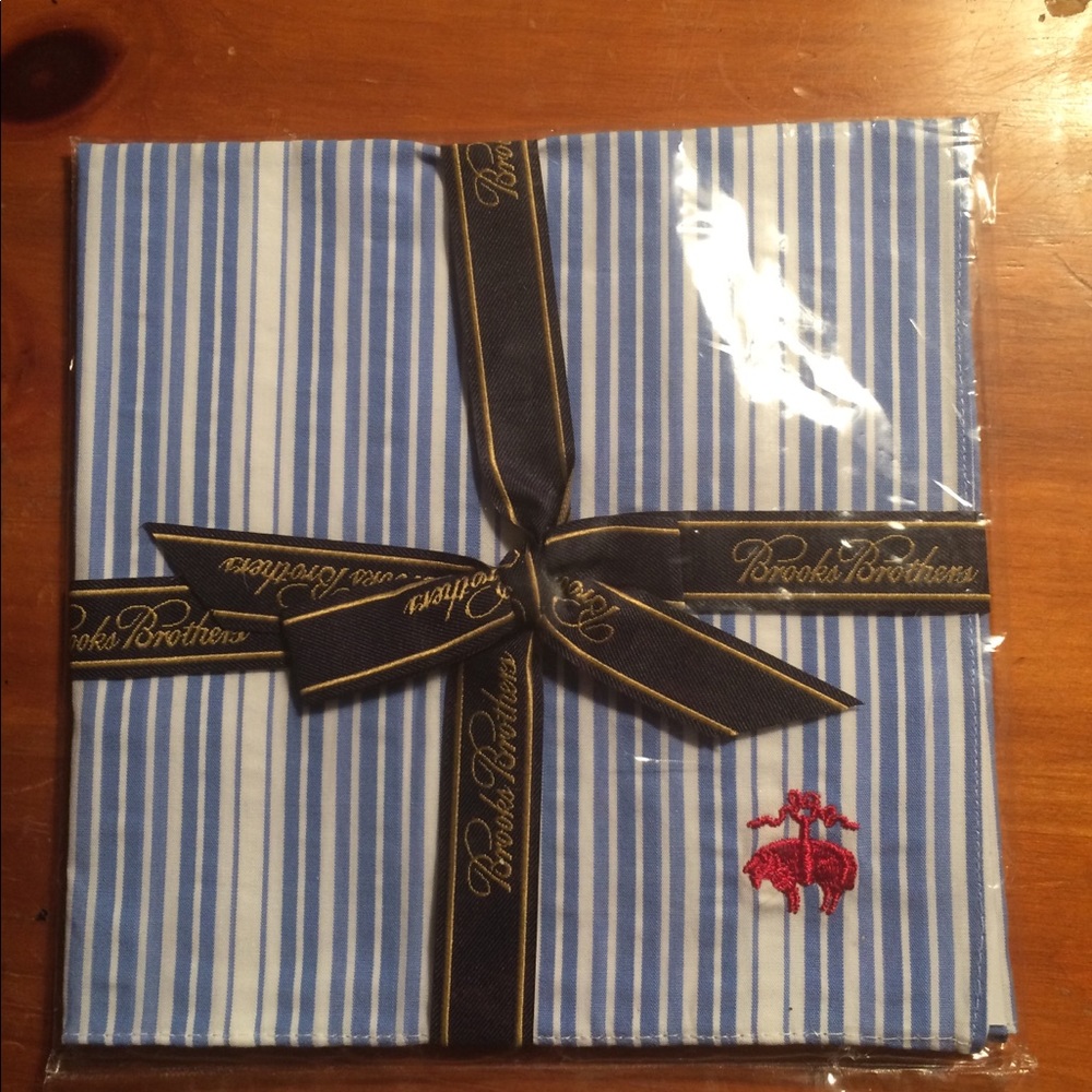 NIB Brooks Brothers Pocket Square
